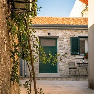 Small Stone House Luka , Zadar Kroatien